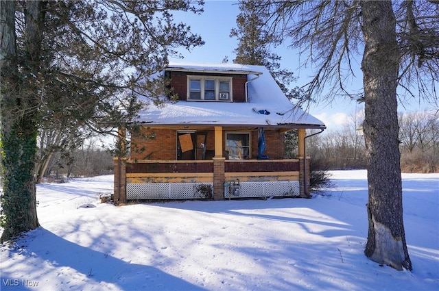 view of front of home featuring covered porch