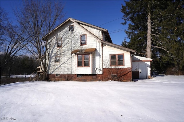 view of front of property