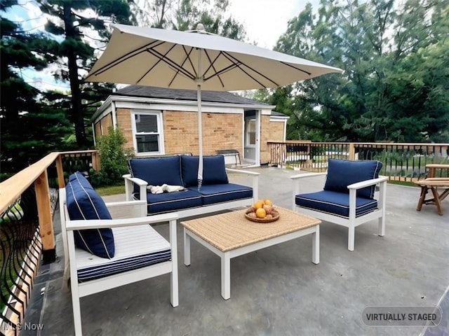 exterior space featuring an outdoor living space