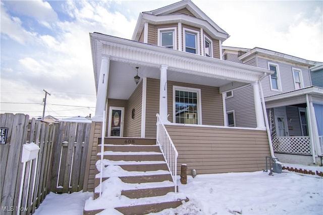 view of front of house featuring covered porch