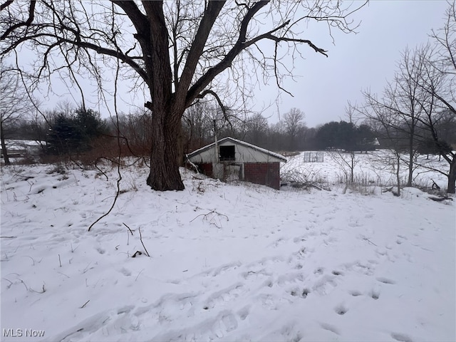 view of snowy yard