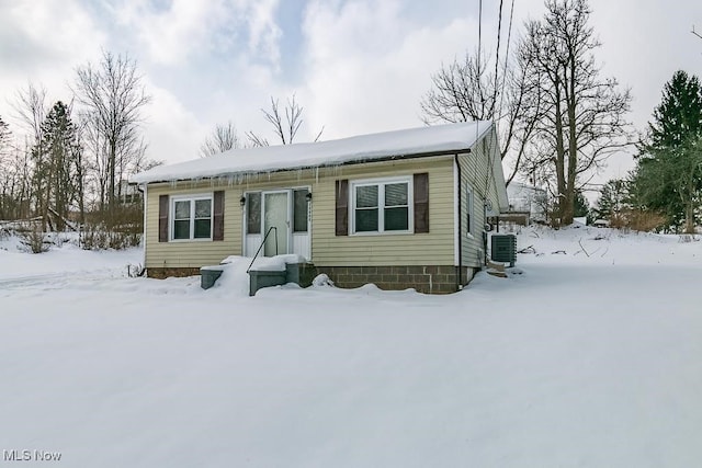 manufactured / mobile home with cooling unit