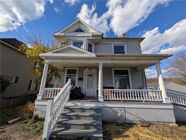 view of front of house featuring covered porch