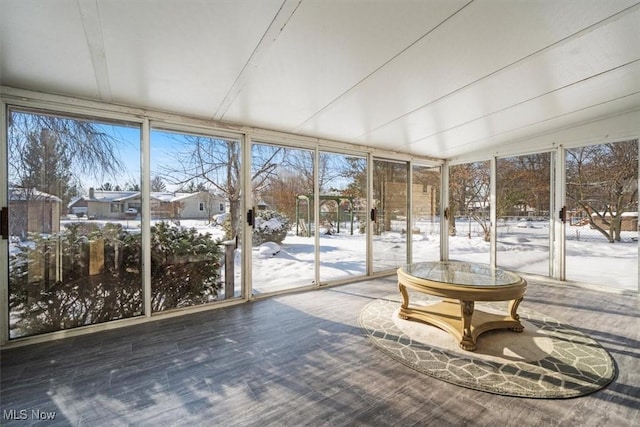 view of unfurnished sunroom