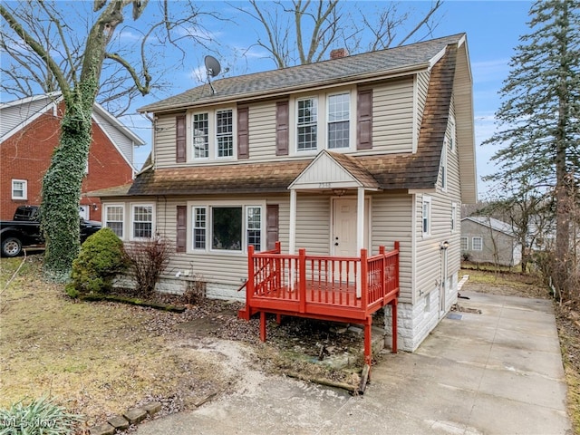 view of front of home