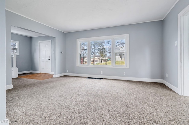 empty room with carpet