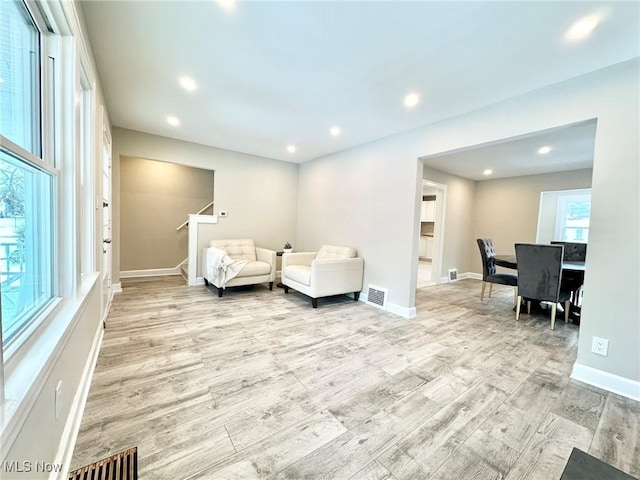 living area featuring light wood-type flooring