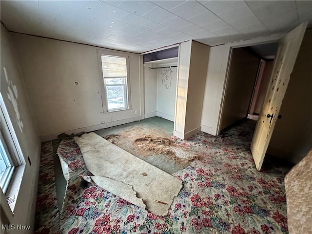 bedroom featuring a closet