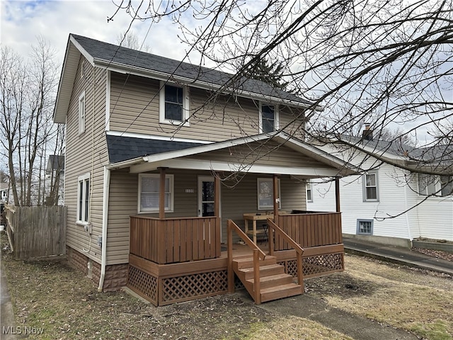 view of front of house featuring a porch