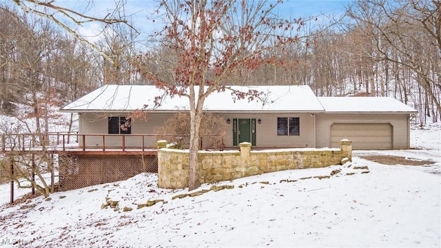 view of front of home featuring a garage