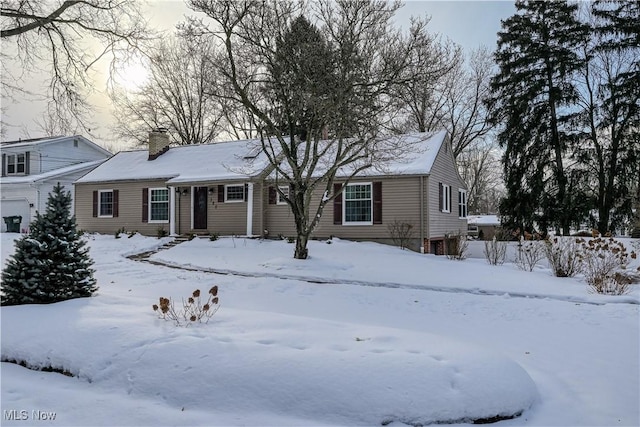 view of front of property