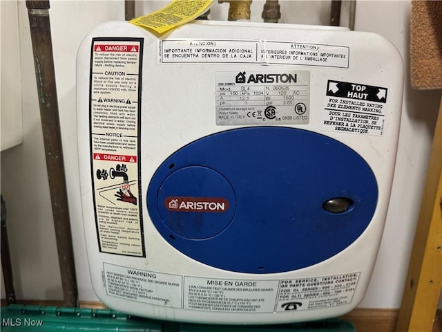 3438 Warren Meadville Rd, Cortland, OH 44410 - detailed view of tankless water heater
