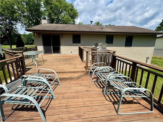 3438 Warren Meadville Rd, Cortland, OH 44410 - wooden terrace with area for grilling