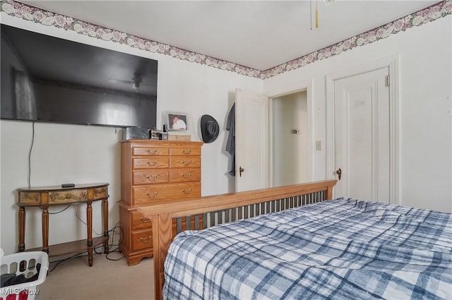 bedroom featuring carpet floors