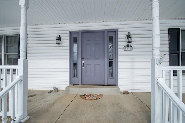 view of entrance to property