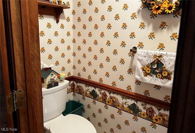 bathroom featuring toilet