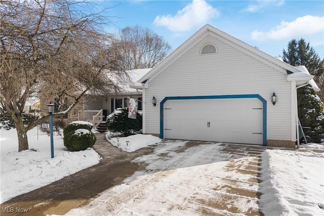 view of front of house featuring a garage