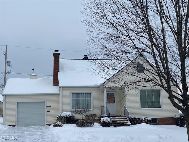 view of front of house featuring a garage