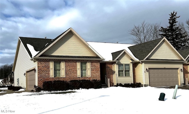 view of front facade with a garage