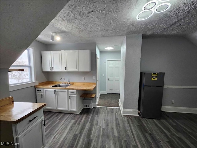 12405 Signet Ave, Cleveland, OH 44120 - photo 9