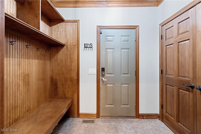 view of mudroom