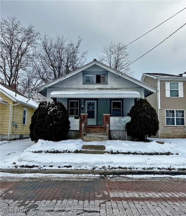 view of front of property