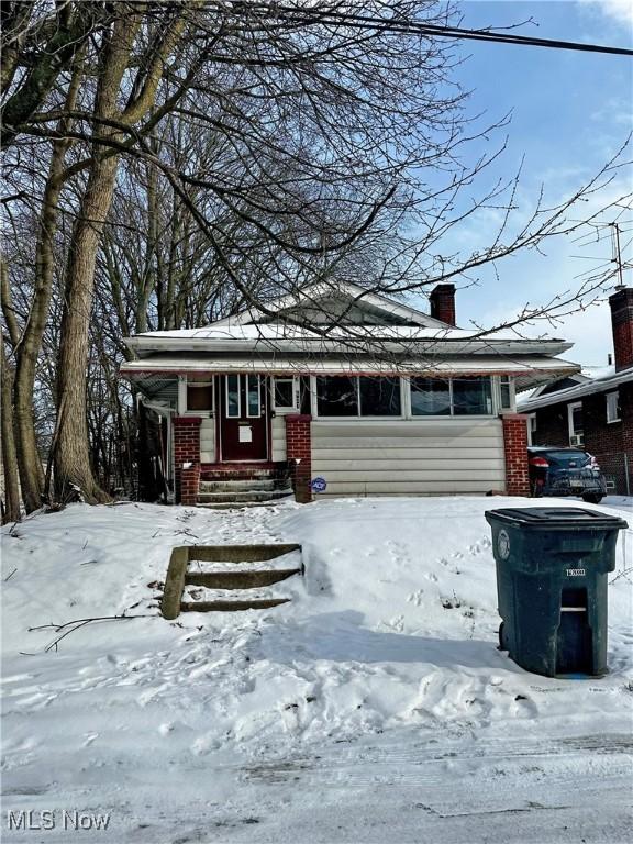 view of front of home