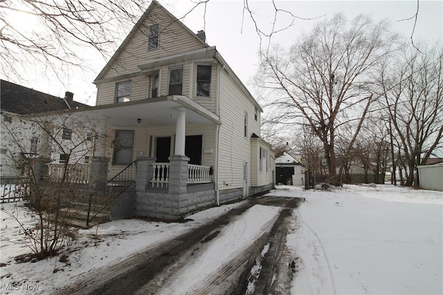 view of front facade featuring covered porch