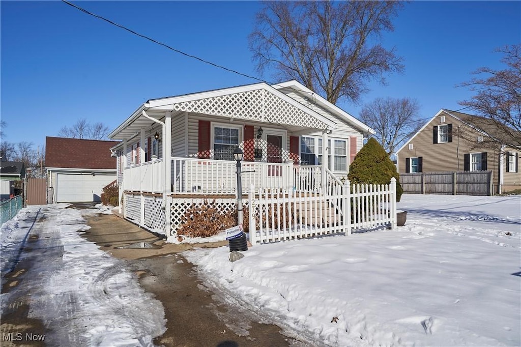 view of front of house with a porch