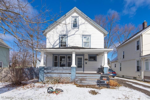 view of front of house featuring a porch