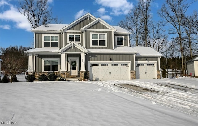 view of front of home with a garage