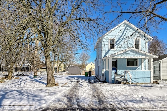 view of front of house