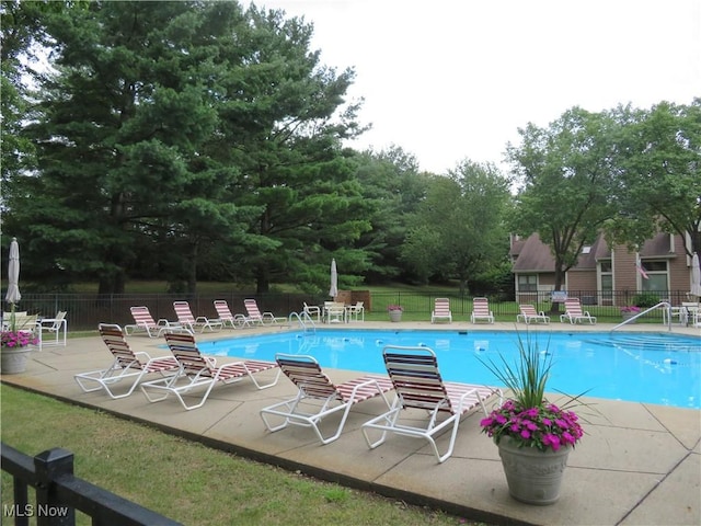 4539 Saint James Cir NW, Canton, OH 44708 - view of pool with a patio