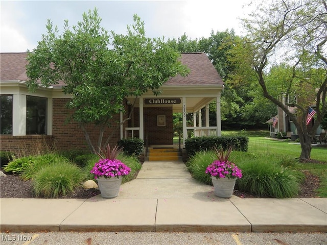 4539 Saint James Cir NW, Canton, OH 44708 - view of front of house