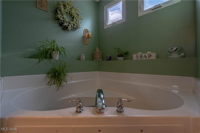 4615 Lexington Ridge Dr, Medina, OH 44256 - full bathroom featuring a garden tub