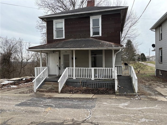 view of front of house featuring a porch