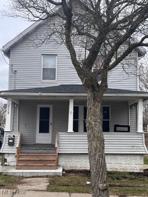 view of front of house with a porch