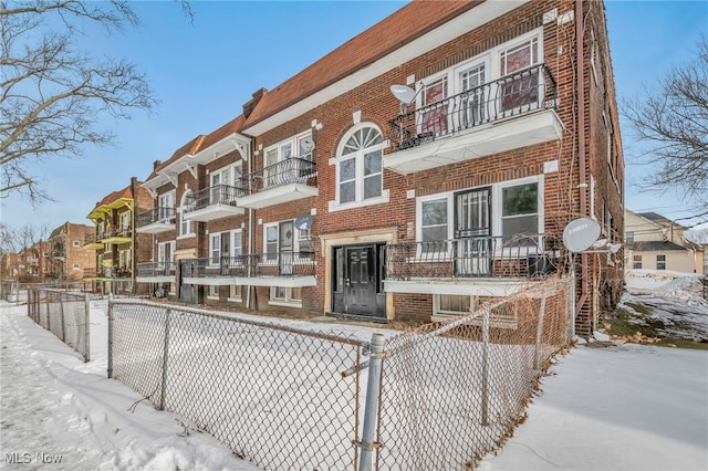 view of front of house