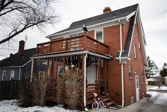 view of front of home with a balcony