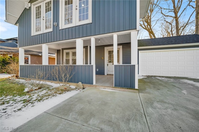 view of front of home with a garage