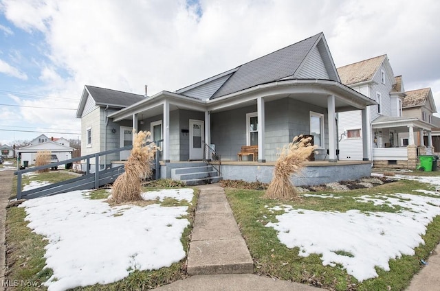 view of front of property with covered porch