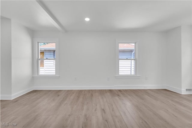 3295 Yorkshire Rd, Cleveland Heights, OH 44118 - unfurnished room featuring plenty of natural light, light wood-style floors, baseboards, and recessed lighting