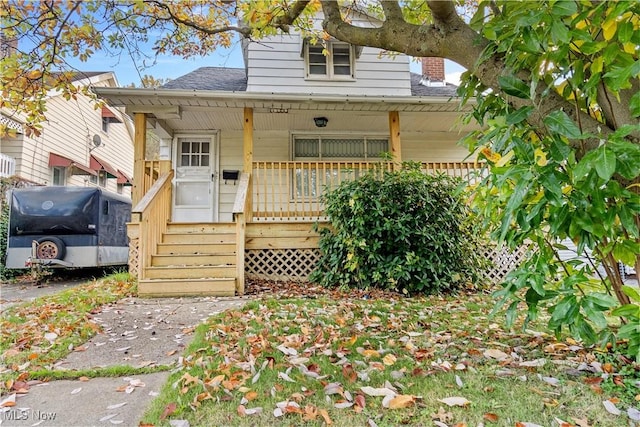 bungalow-style home with covered porch