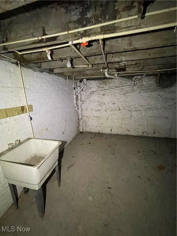 basement featuring sink