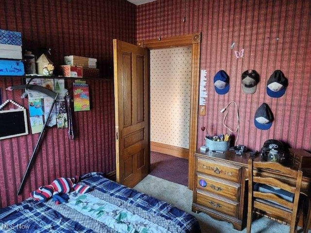 bedroom with carpet