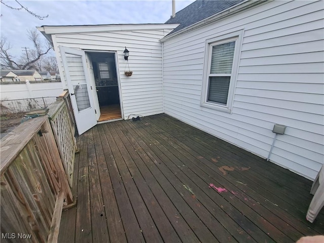 view of wooden deck