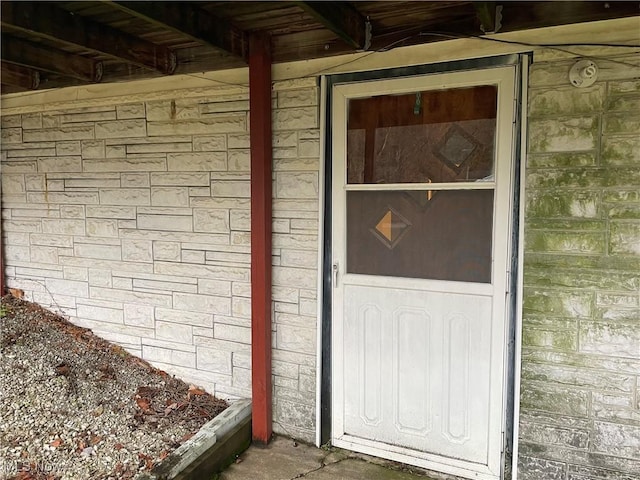 view of entrance to property