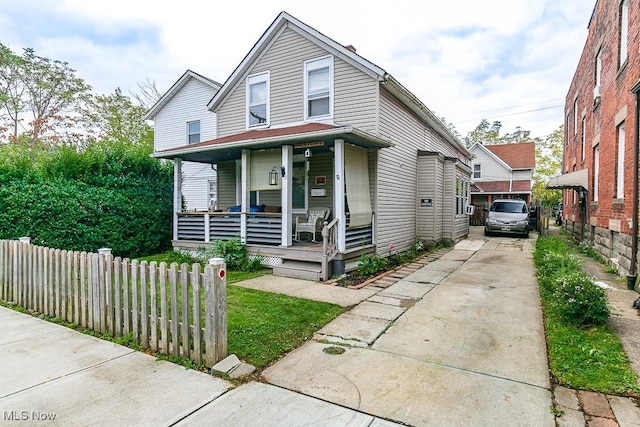 view of front of house with a porch