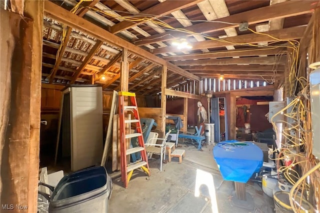 misc room featuring vaulted ceiling