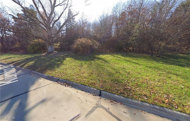 Listing photo 2 for 721 S Cleveland Massillon Rd, Fairlawn OH 44333